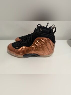 Nike Kids Foamposite Sneakers - Copper & Black